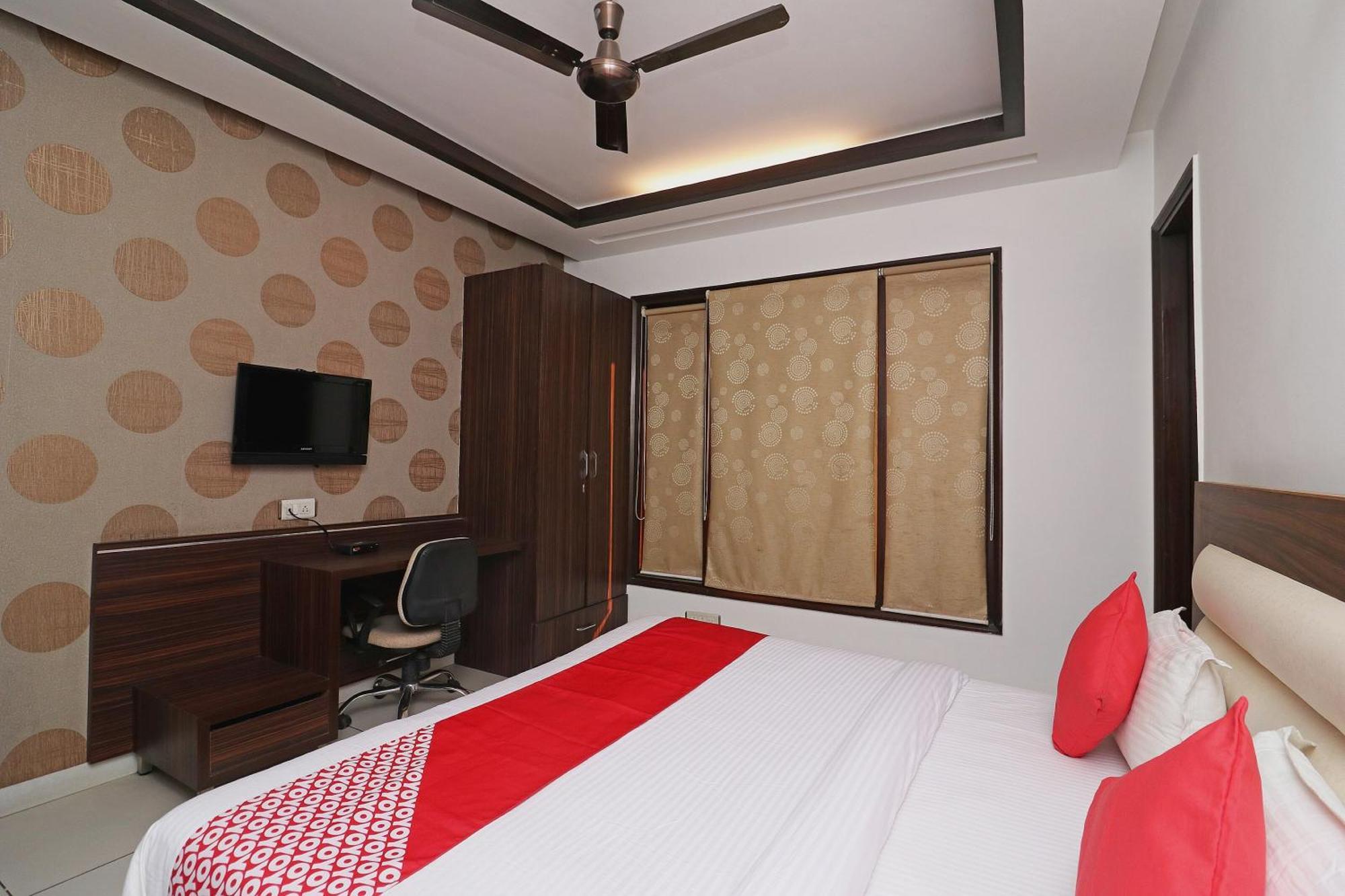 Wonderland Inn Near Aravali Biodiversity Park Gurgaon Exterior foto