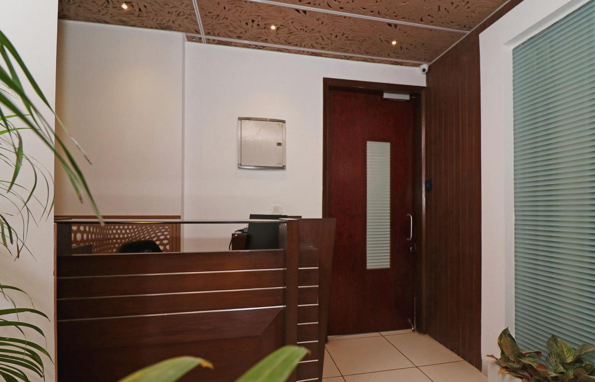 Wonderland Inn Near Aravali Biodiversity Park Gurgaon Exterior foto